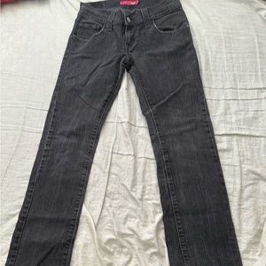 levi’s straight leg jeans